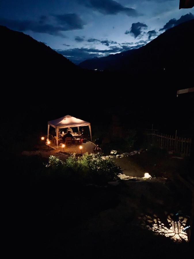 Casa Pasch - Boutique Bed And Breakfast In Cumpadials Sumvitg Экстерьер фото